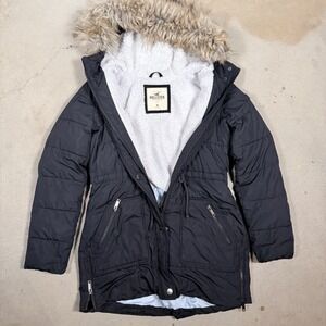 Hollister Women Black Puffer Parka Coat Faux Fur Hood Sherpa Lined Size M